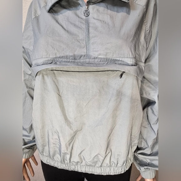 VICTORIA'S SECRET On Point Hottie Light Green Half Zipper Jacket. Size M - Picture 7 of 9